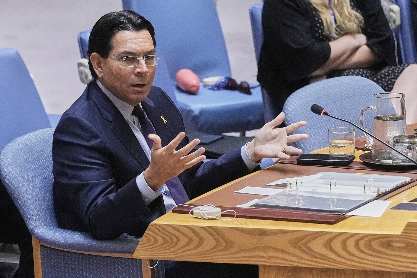 Ντανόν: Για 47 χρόνια, το ισλαμικό καθεστώς στο Ιράν καθοδηγεί πλήθη που φωνάζουν θάνατος στο Ισραήλ, θάνατος στην Αμερική