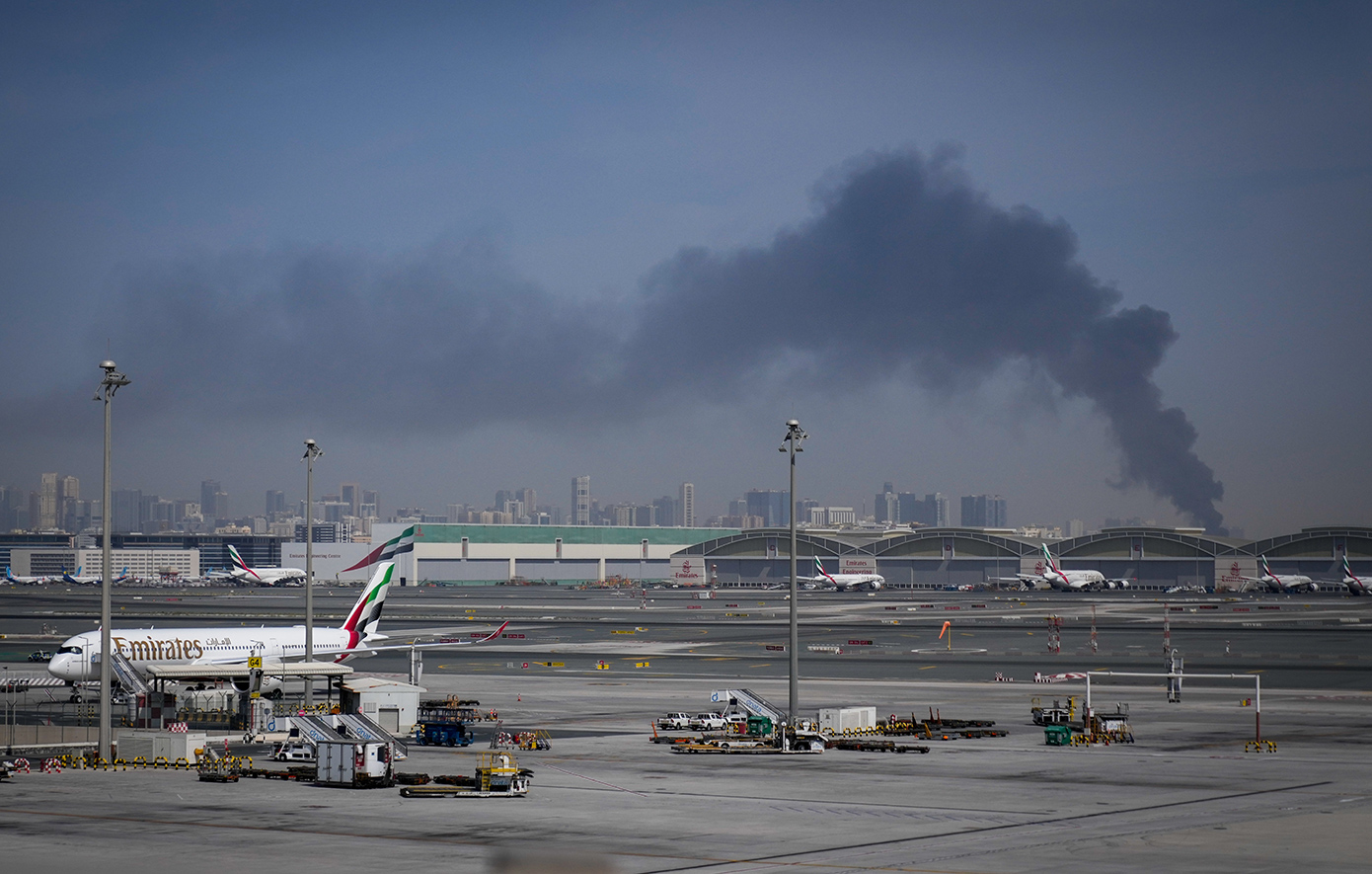 Με ιδιωτικά τζετ εγκαταλείπουν οι πάμπλουτοι το Ντουμπάι: Στα ύψη οι τιμές των τζετ, έως και 300.000 ευρώ το κόστος διαφυγής
