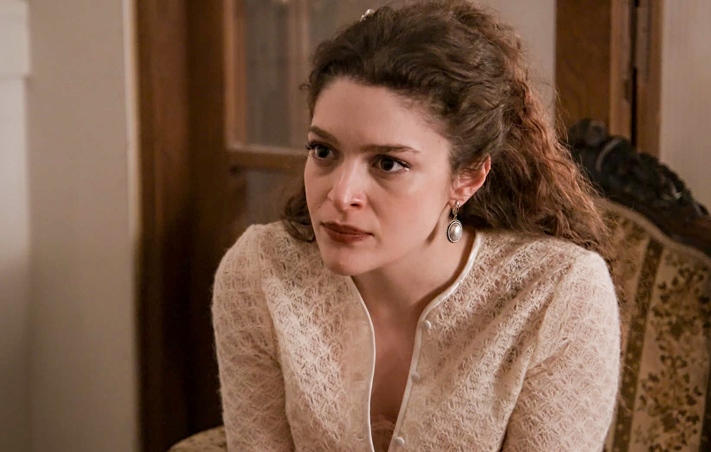 «Grand Hotel»: Ποιος είναι ο πατέρας του παιδιού της Αλίκης;