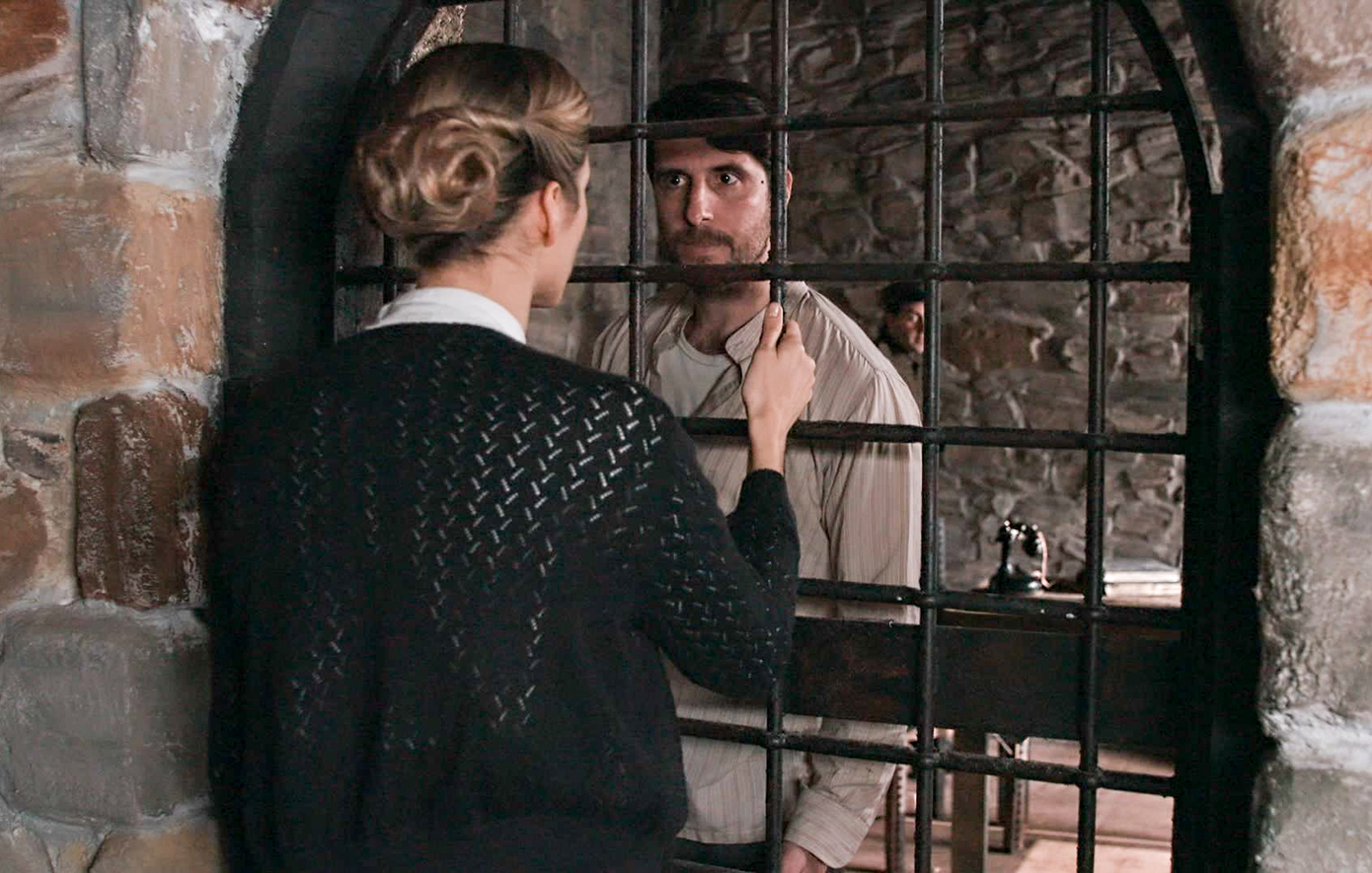 «Grand Hotel» &#8211; Spoilers: Ο Ρήγας απειλεί την Κυβέλη ότι θα αποκαλύψει τη σχέση τους στα παιδιά της