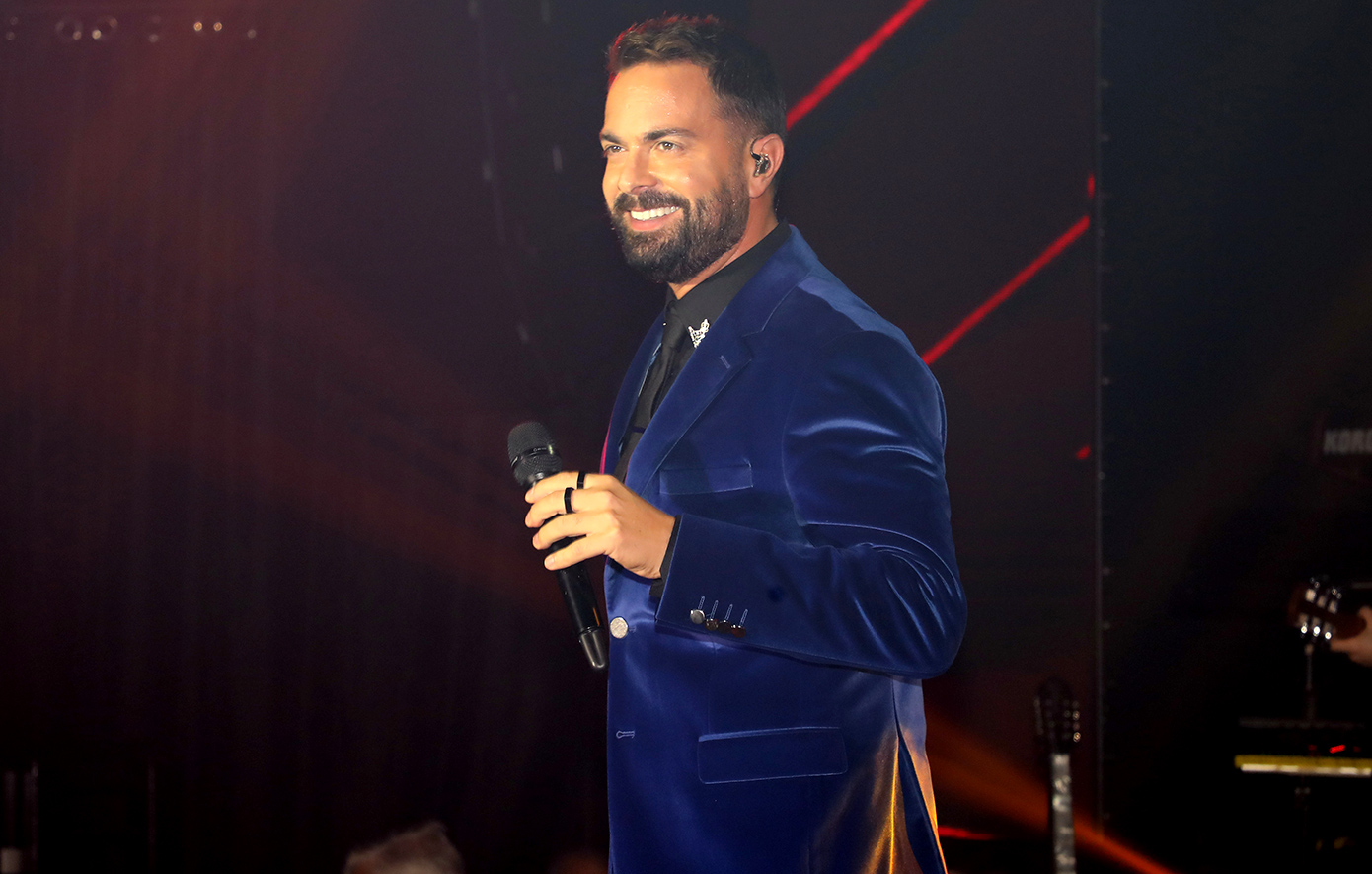 Θύμα ξυλοδαρμού ο Ηλίας Βρεττός &#8211; Όλα έγιναν για μια παραγγελιά σε νυχτερινό μαγαζί