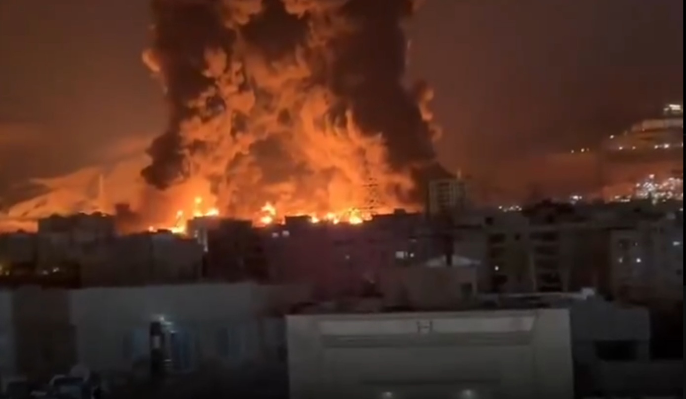 Κόλαση φωτιάς στην Τεχεράνη μετά τα χτυπήματα σε πετρελαϊκές εγκαταστάσεις &#8211; Δείτε βίντεο
