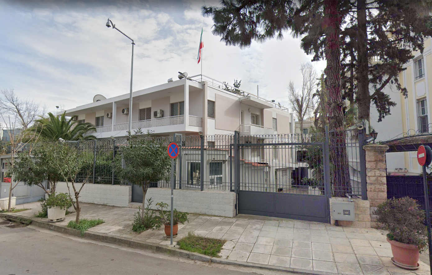 Ιράν: Η ανακοίνωση της πρεσβείας στην Αθήνα &#8211; Πάνω από 1230 οι άμαχοι που έχουν χάσει τη ζωή τους