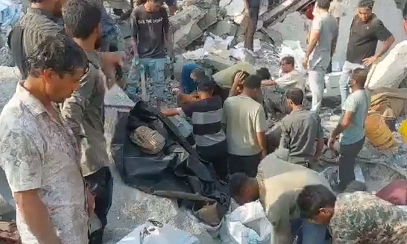 Τραγωδία στη Μινάμπ: Τουλάχιστον 148 νεκροί από πυραυλική επίθεση στο δημοτικό σχολείο θηλέων