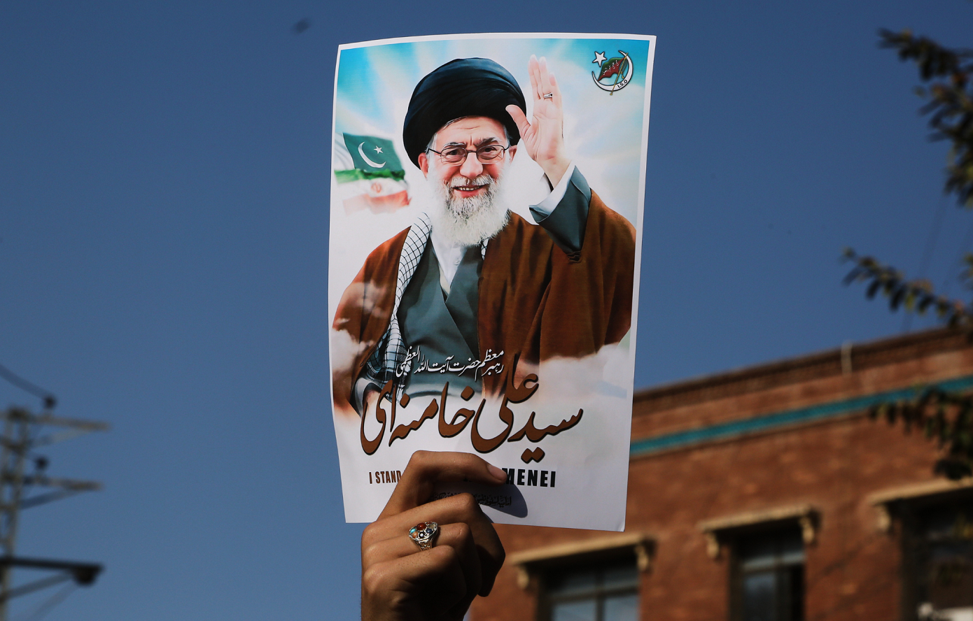 Ποια θα είναι η επόμενη μέρα στο Ιράν μετά τον θάνατο του Χαμενεΐ