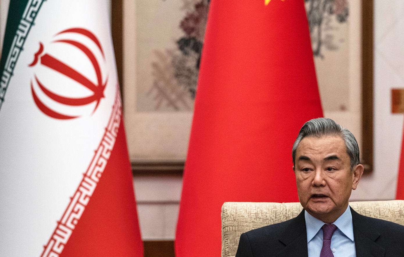 Ιράν &#8211; Κίνα: Γιατί το Πεκίνο αφήνει τον «στενό φίλο» του μόνο απέναντι σε ΗΠΑ και Ισραήλ