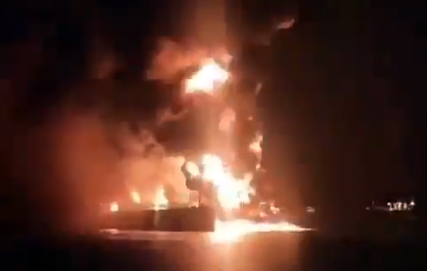 Καλά στην υγεία τους οι 22 ναυτικοί μετά από επίθεση σε ελληνόκτητο δεξαμενόπλοιο στον Περσικό