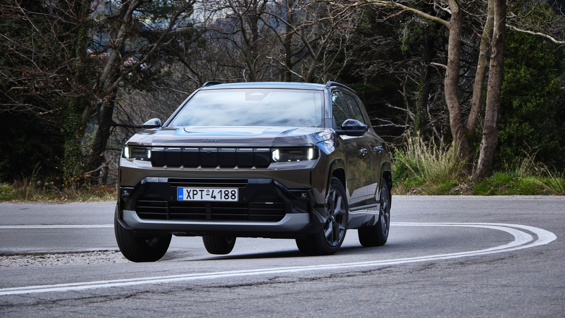 Οδηγούμε το νέο Jeep Compass επί ελληνικού εδάφους