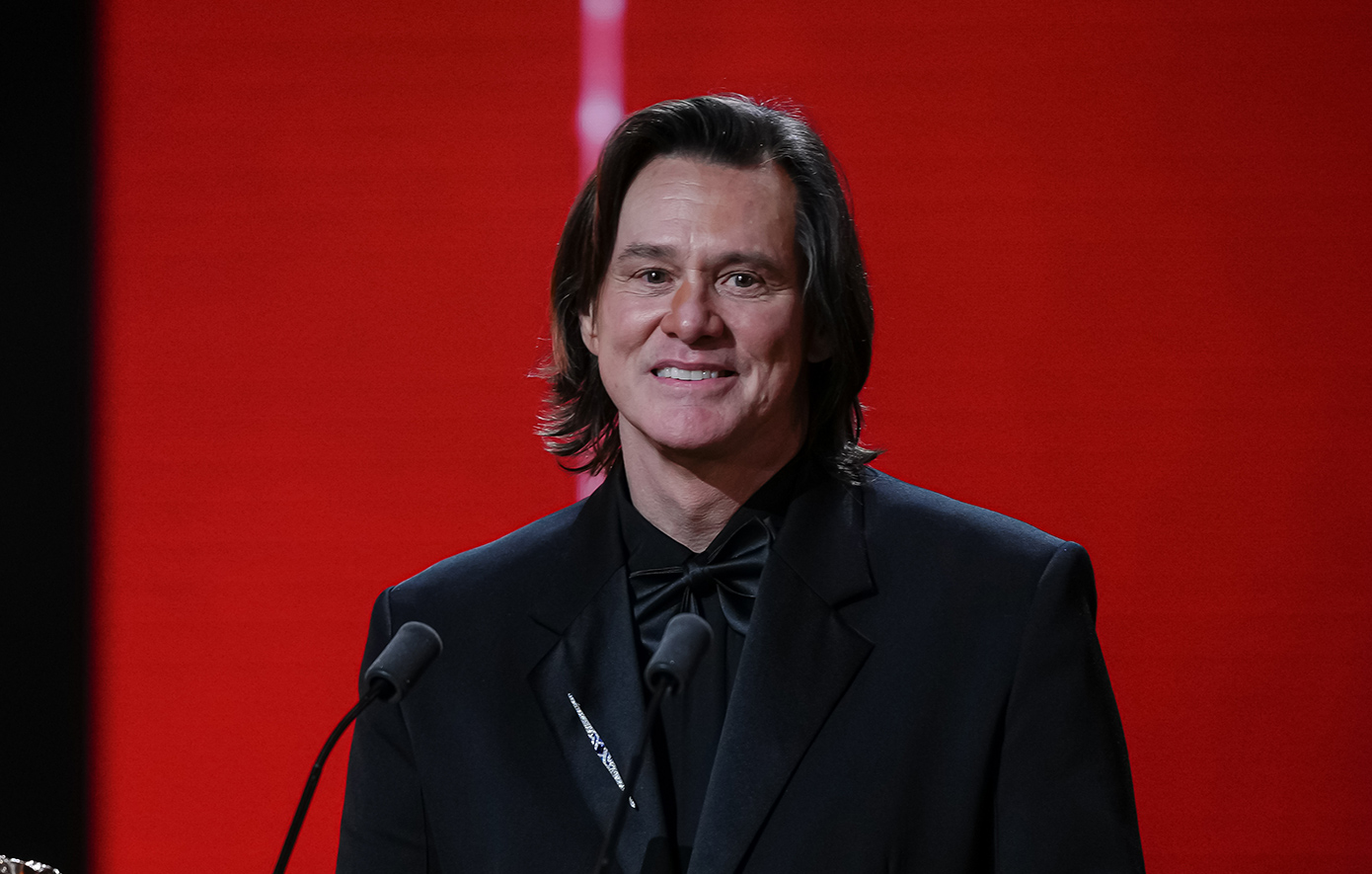 Τζιμ Κάρεϊ: Όλη η αλήθεια για την εμφάνισή του στα Βραβεία Σεζάρ