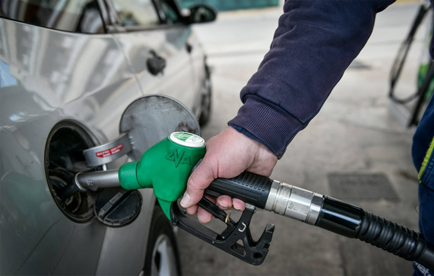 Μείωση φόρων στα καύσιμα στην Ιρλανδία: Δέσμη μέτρων 250 εκατομμυρίων