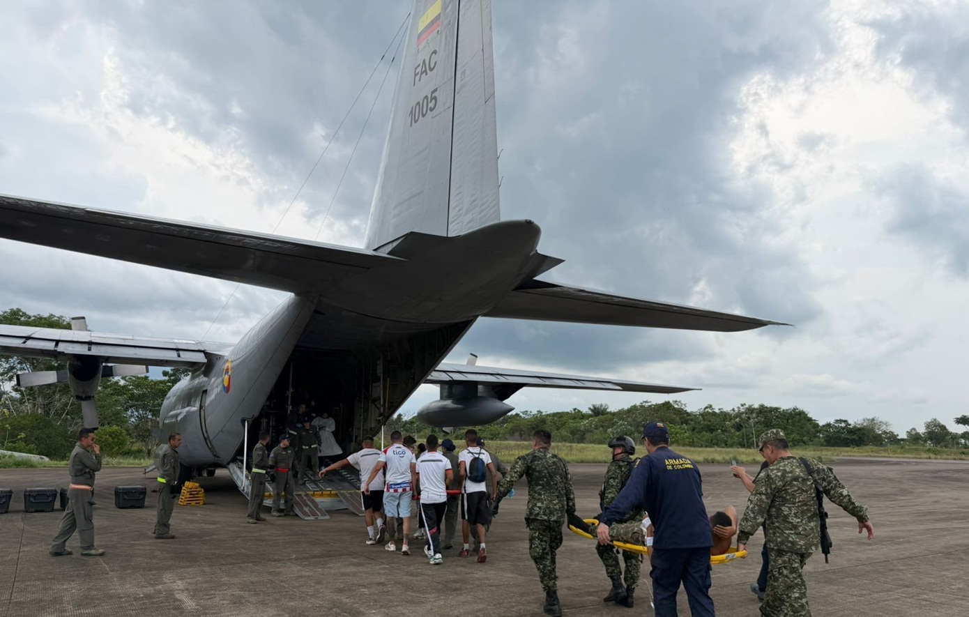 Συντριβή C-130 στην Κολομβία: Μία νεκρή και 77 τραυματίες