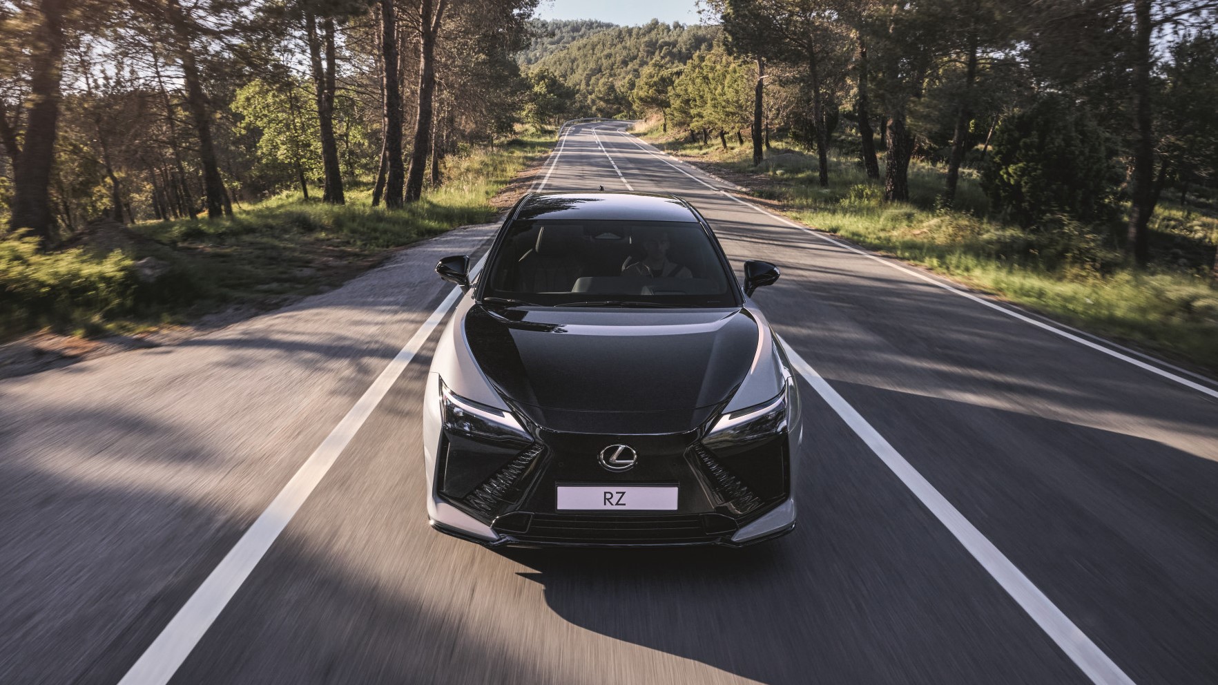 Lexus: Με το Interactive Manual Drive τα ηλεκτρικά γίνονται «χειροκίνητα»