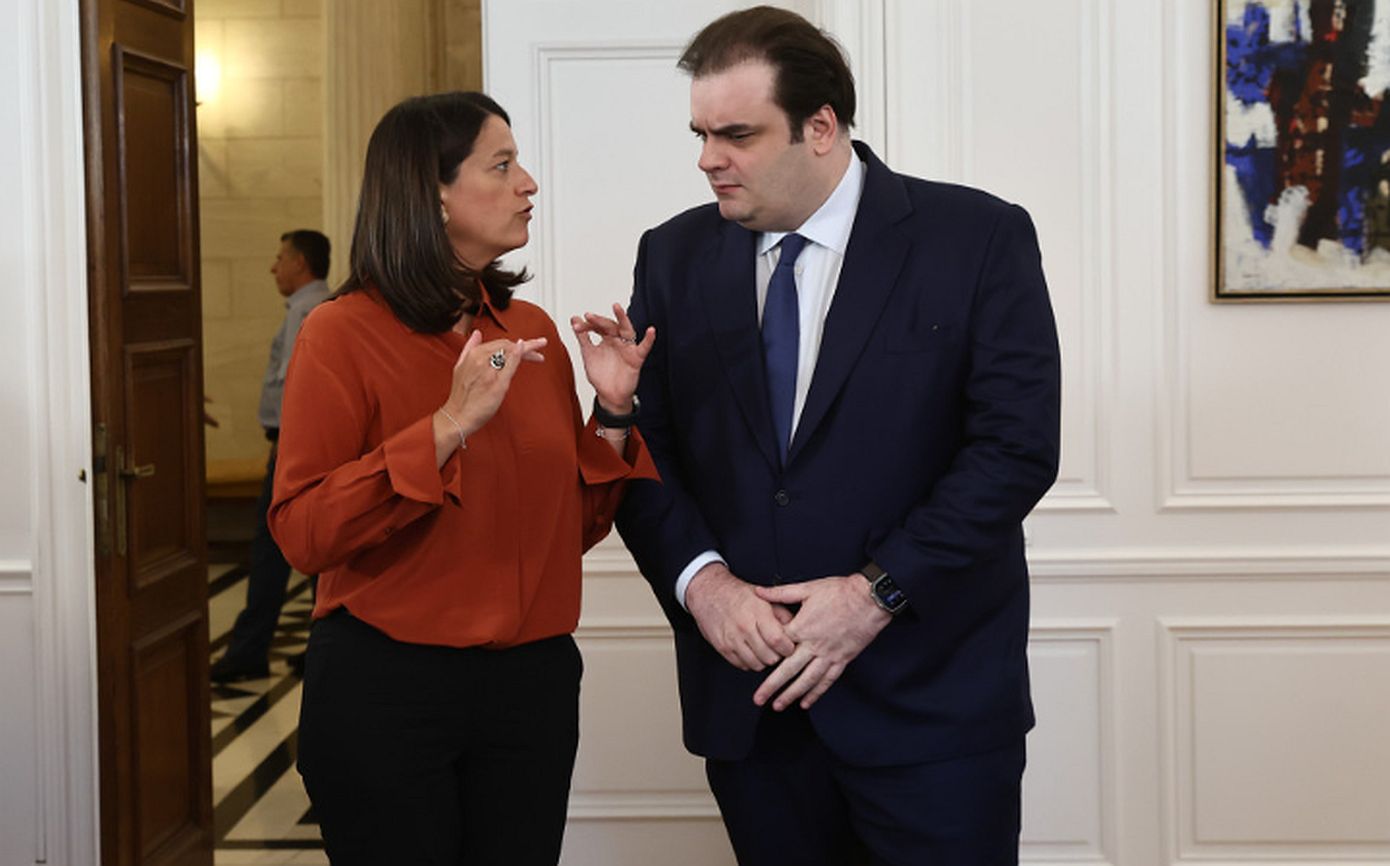 Την Πέμπτη η νέα αύξηση του κατώτατου μισθού &#8211; Το ιστορικό των αυξήσεων και το πλέγμα μέτρων για την ενίσχυση του εισοδήματος