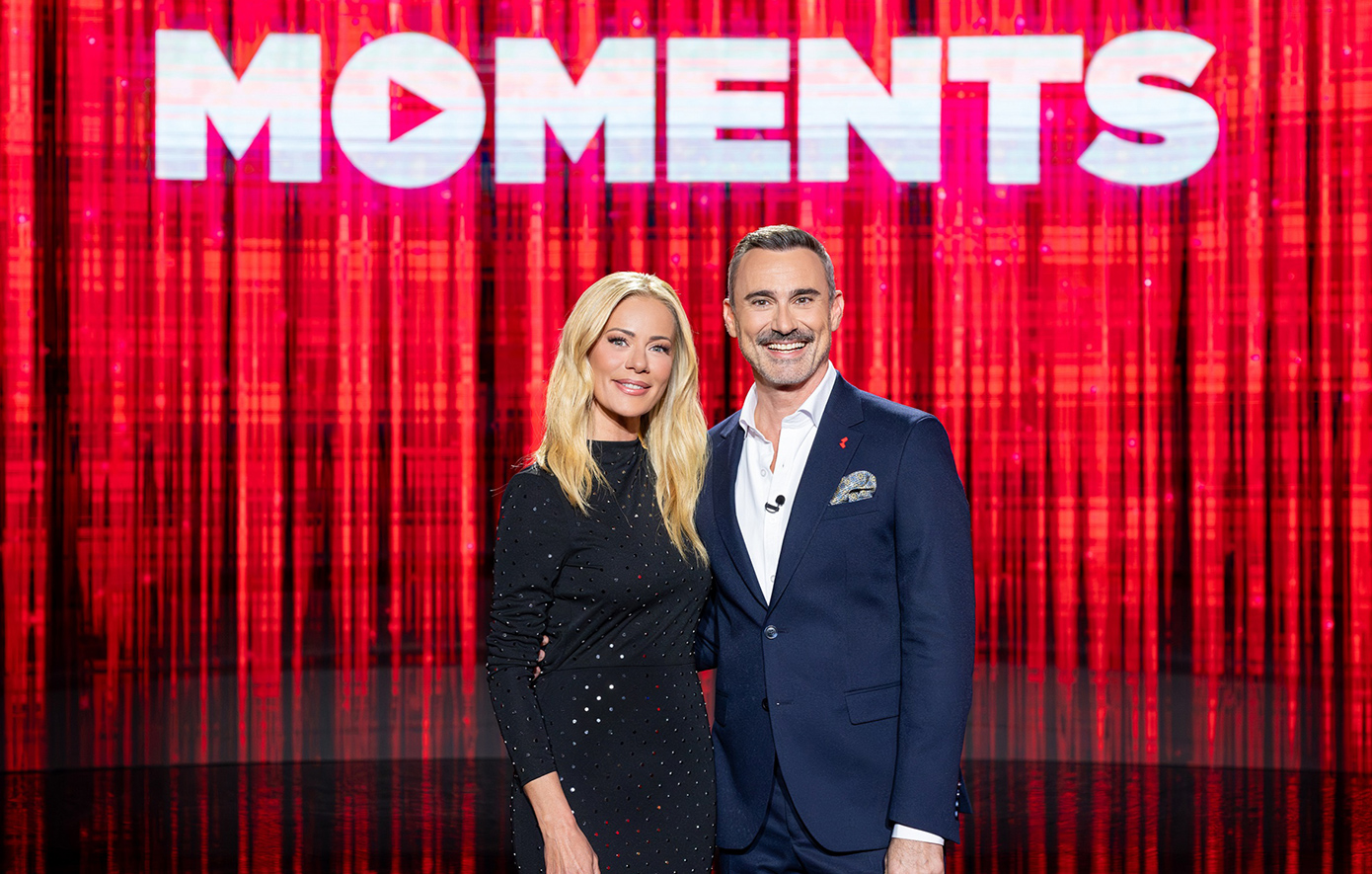«Moments» με τη Ζέτα Μακρυπούλια: Η ζωή αγαπημένων προσώπων μέσα από στιγμές που τους καθόρισαν