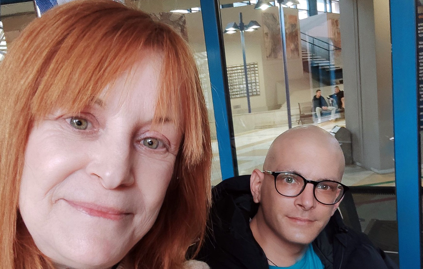 Χειρουργήθηκε για αφαίρεση όγκου ο δήμαρχος του Άη Στράτη &#8211; Η φωτογραφία μετά την επέμβαση