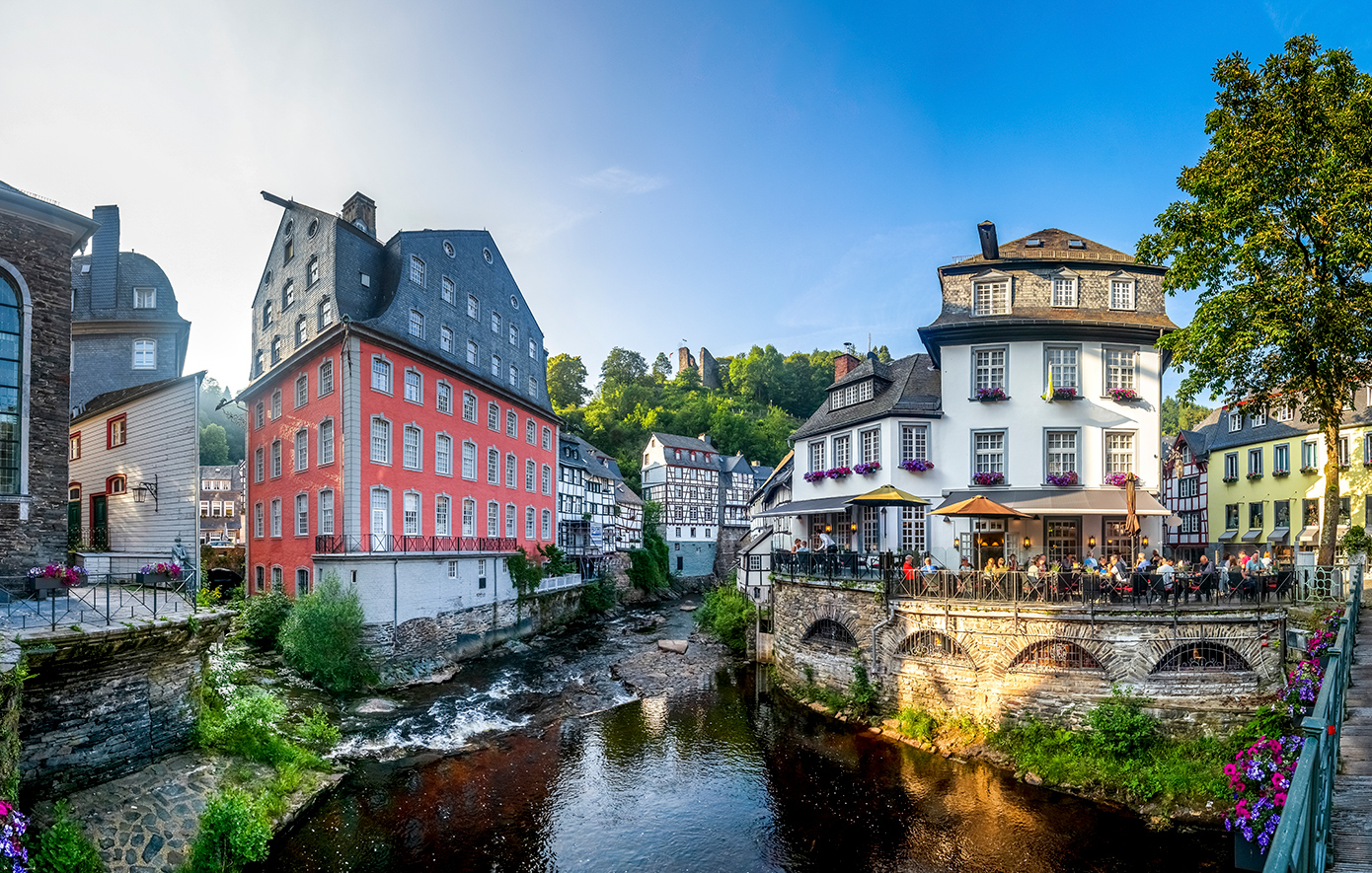 Monschau: Το χωριό στη Γερμανία όπου ο χρόνος μοιάζει να έχει σταματήσει