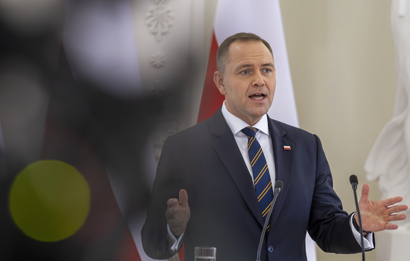 Πολωνία vs ΕΕ: Το βέτο-βόμβα στα 44 δισ. που τινάζει την ευρωπαϊκή άμυνα