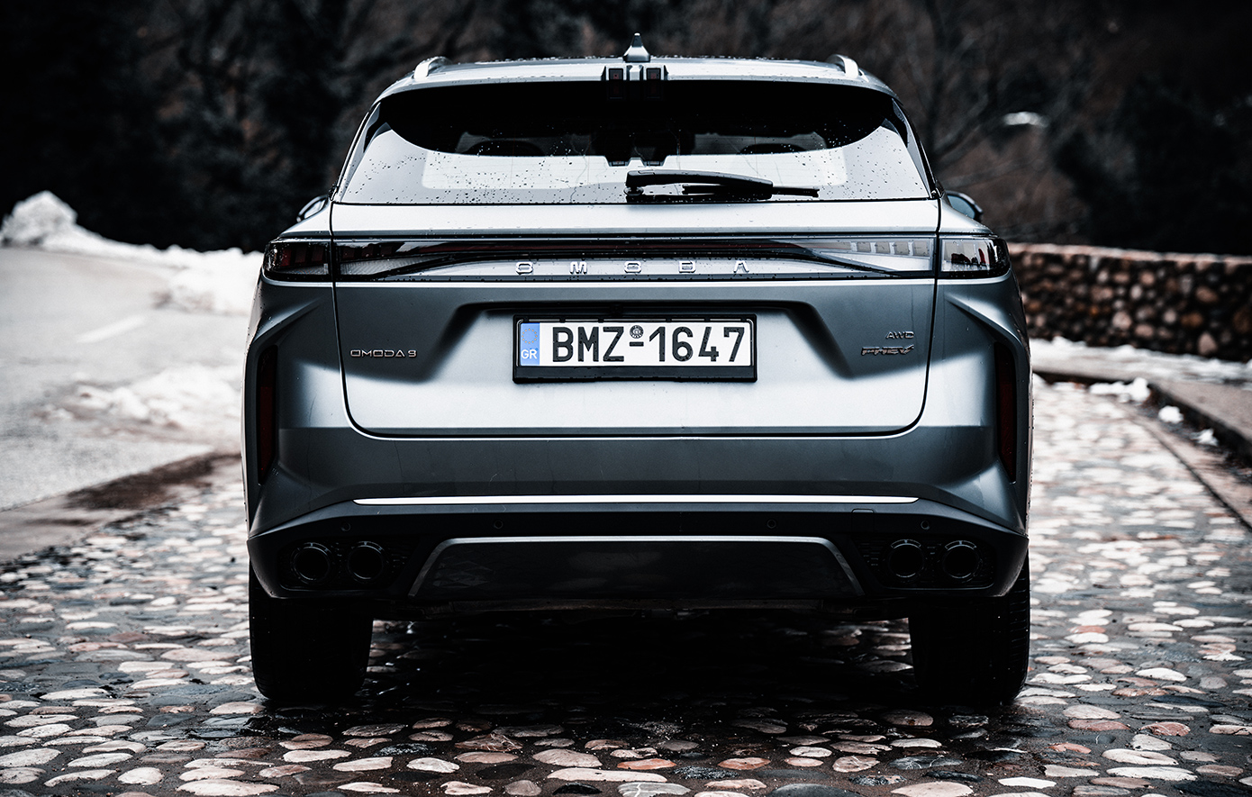 Γνωριμία με το Omoda 9 SHS-P AWD: Τα πρώτα χιλιόμετρα με το τετρακίνητο plug-in υβριδικό SUV