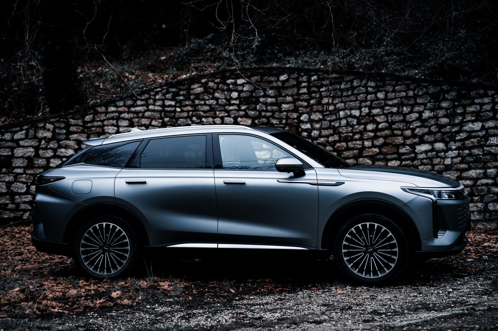 Τα νέα Omoda 5 SHS-H και Omoda 9 SHS-P στην Ελλάδα