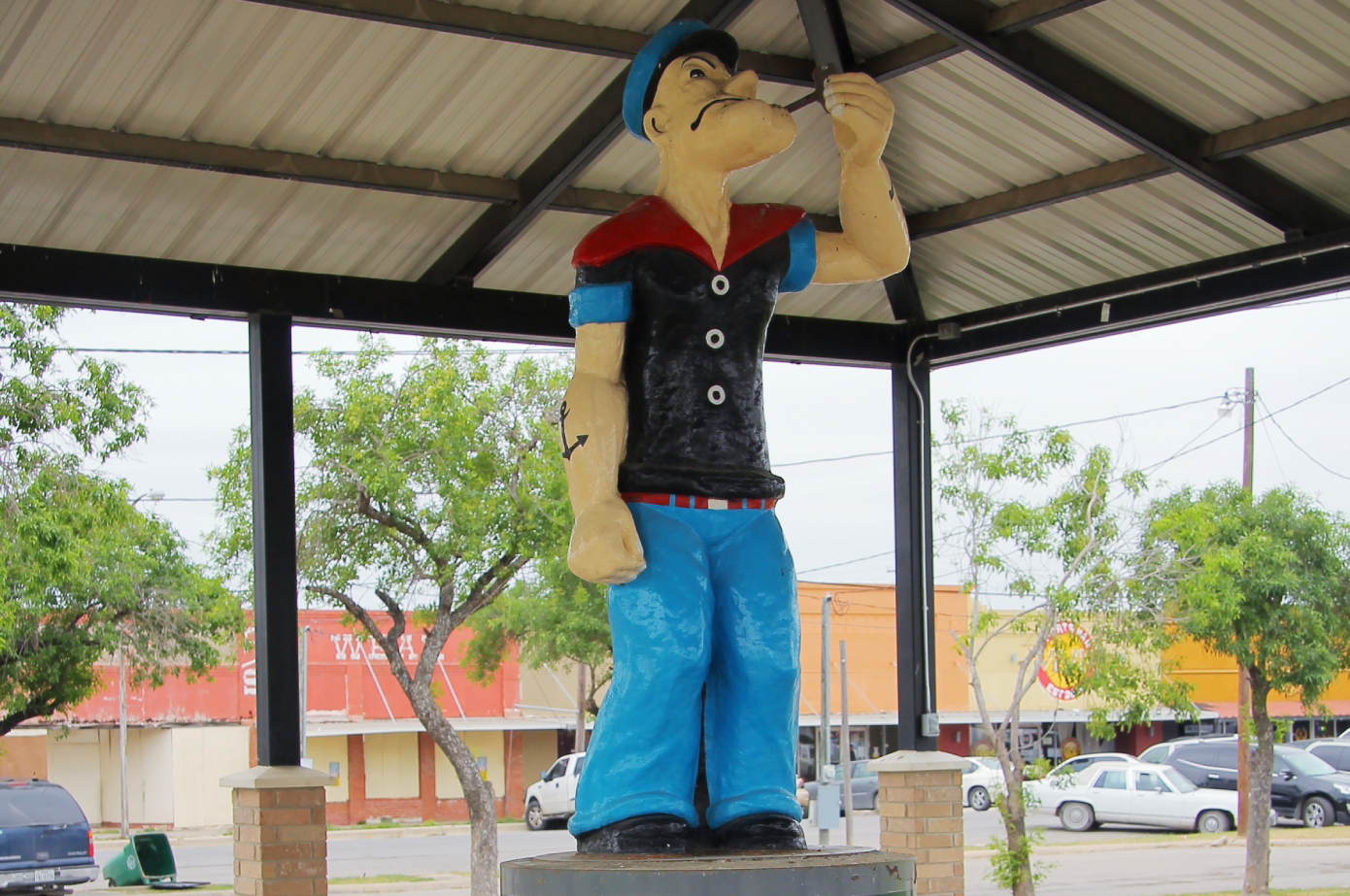 Σαν σήμερα 26 Μαρτίου: Η ιστορία πίσω από το άγαλμα του Ποπάι στο Τέξας