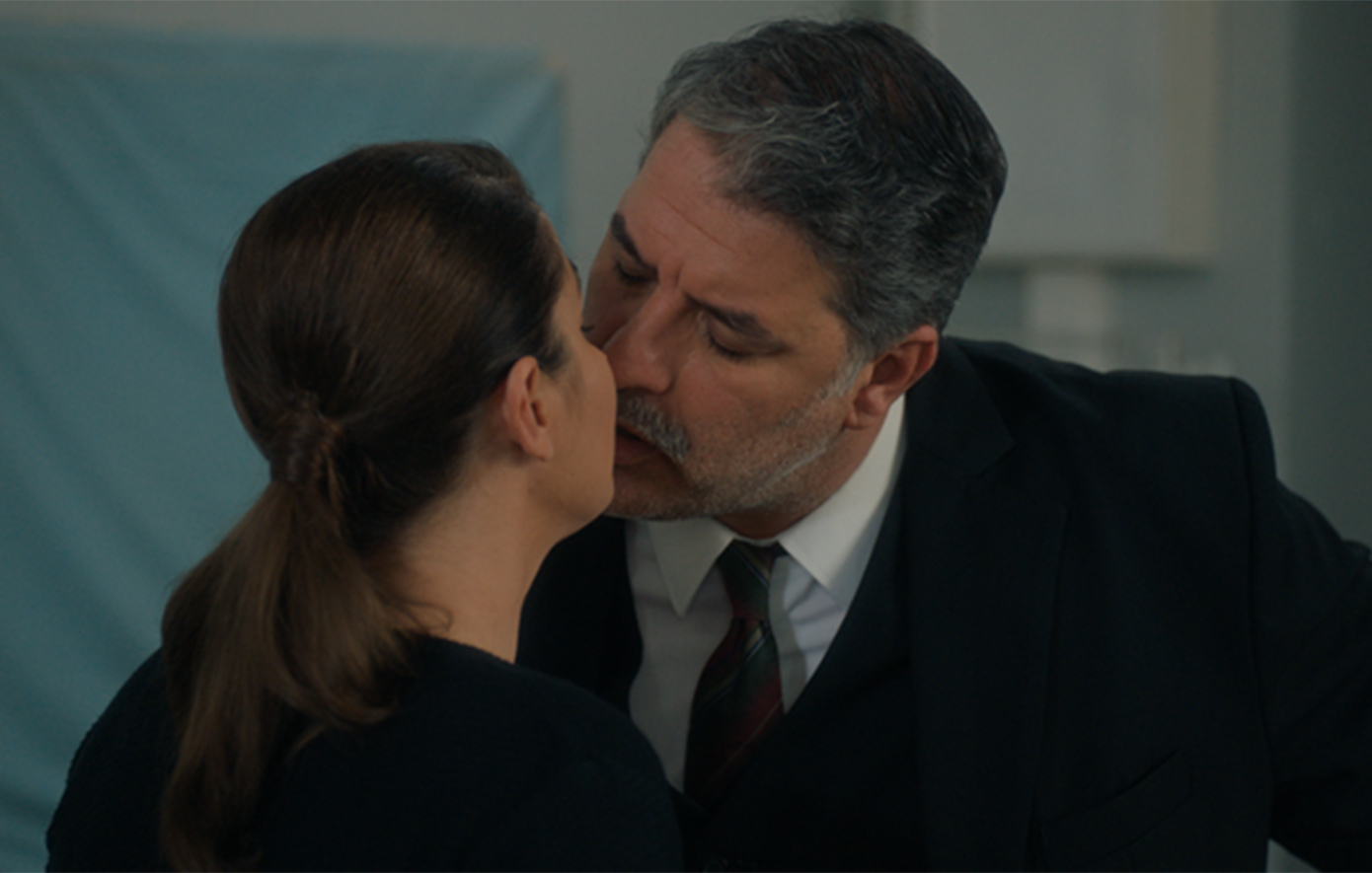 Δυνατές εξελίξεις στο «Porto Leone»: Η Άντζελα συνεργάζεται με τον Γιάμαρη, εναντίον της οικογένειας Βούλγαρη