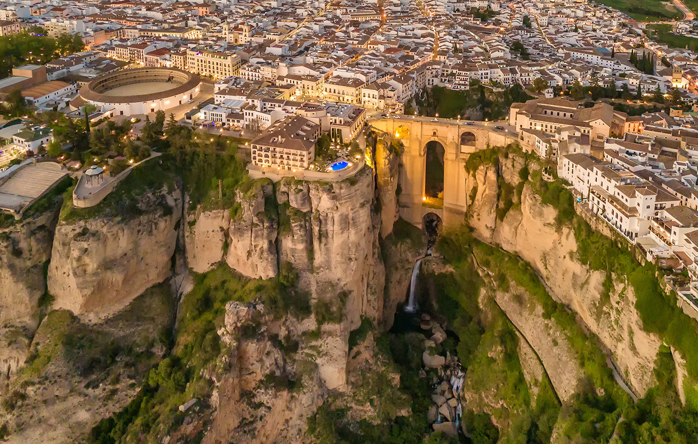 Ronda: Η πιο ατμοσφαιρική πόλη της Ανδαλουσίας που (ακόμα) δεν έχετε ανακαλύψει