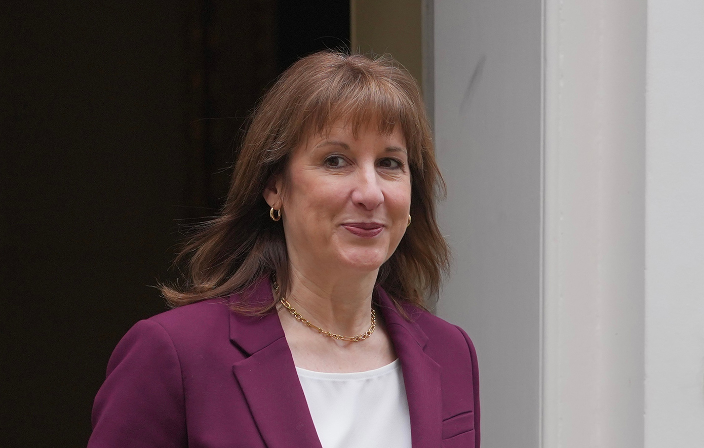 «Έκρηξη» της Βρετανίας για το πόλεμο στο Ιράν: «Εκνευριστική η αδράνεια σχεδίου από ΗΠΑ-Ισραήλ»