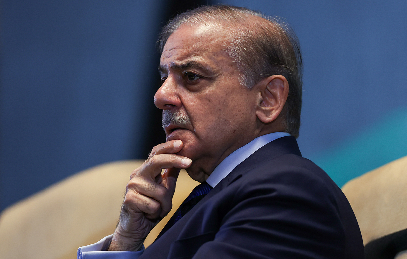 Πακιστάν: Πρωτοβουλία Σαρίφ για αποκλιμάκωση στην περιοχή – Συνομίλησε με Πεζεσκιάν