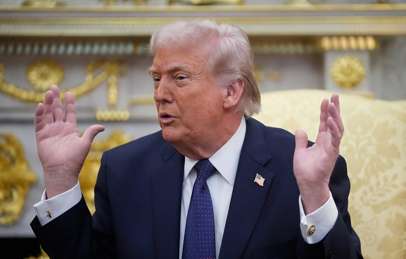 Ρεσιτάλ Τραμπ: Ο Στάρμερ δεν είναι Τσώρτσιλ, κόβουμε εμπορικές σχέσεις με την Ισπανία &#8211; Οι τρελοί Ιρανοί θα επιτίθονταν