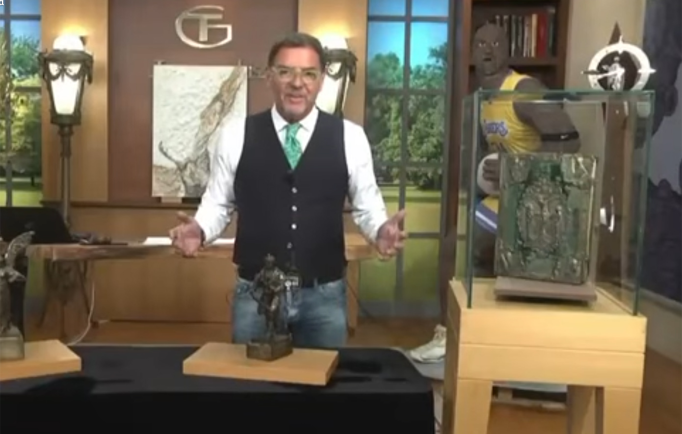 Ο Γιώργος Τσαγκαράκης είναι ο γκαλερίστας που συνελήφθη &#8211; Το βίντεο με το Ευαγγέλιο που τον «έκαψε»