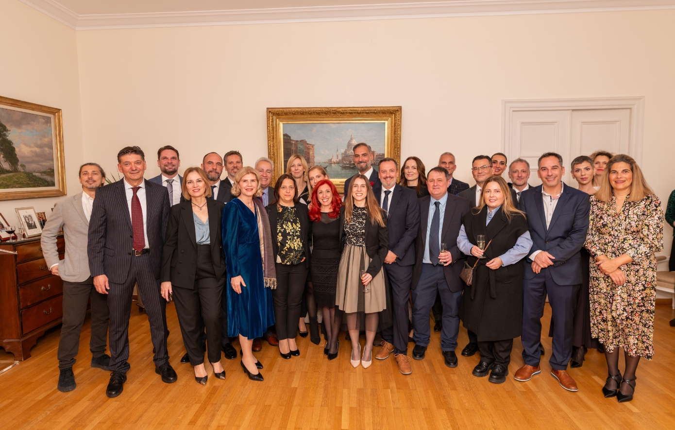 Τιμητική διάκριση για την UCB Ελλάδας: Ο Λεωνίδας Ισσόπουλος τιμήθηκε με τον βαθμό του Αξιωματικού του Τάγματος του Στέμματος του Βελγίου