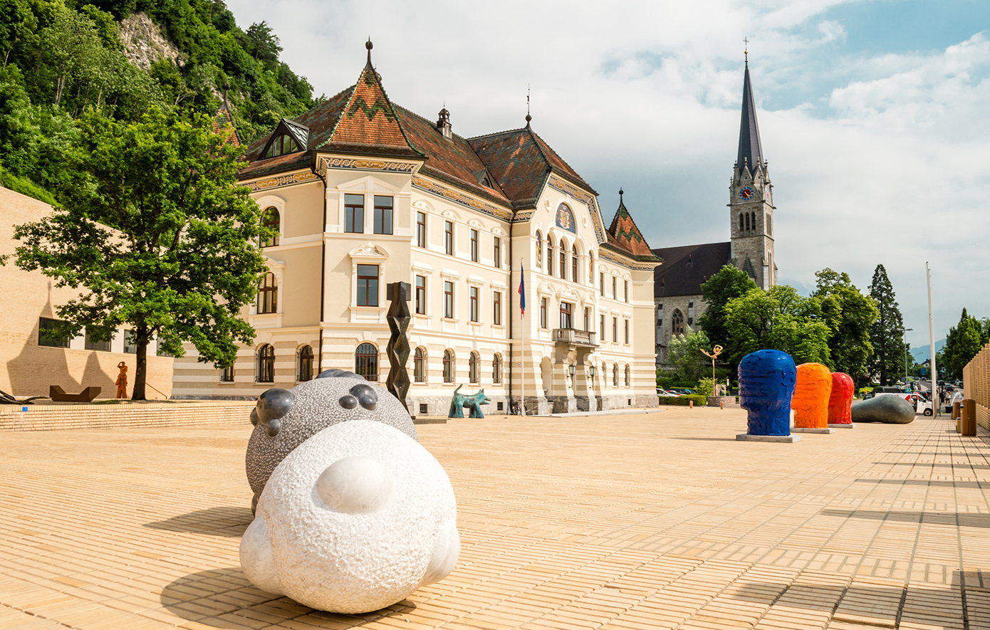 Φαντούτς, _ πρωτεύουσα του Πριγκιπάτου του Λίχτενσταϊν Φαντούτς, _ πρωτεύουσα του Πριγκιπάτου του Λίχτενσταϊν