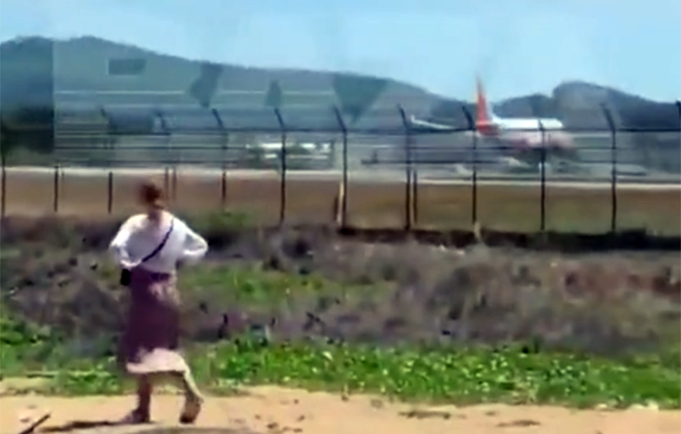 Σοβαρό περιστατικό στο αεροδρόμιο του Πουκέτ: Αεροσκάφος της Air India Express προσγειώθηκε με τη μύτη