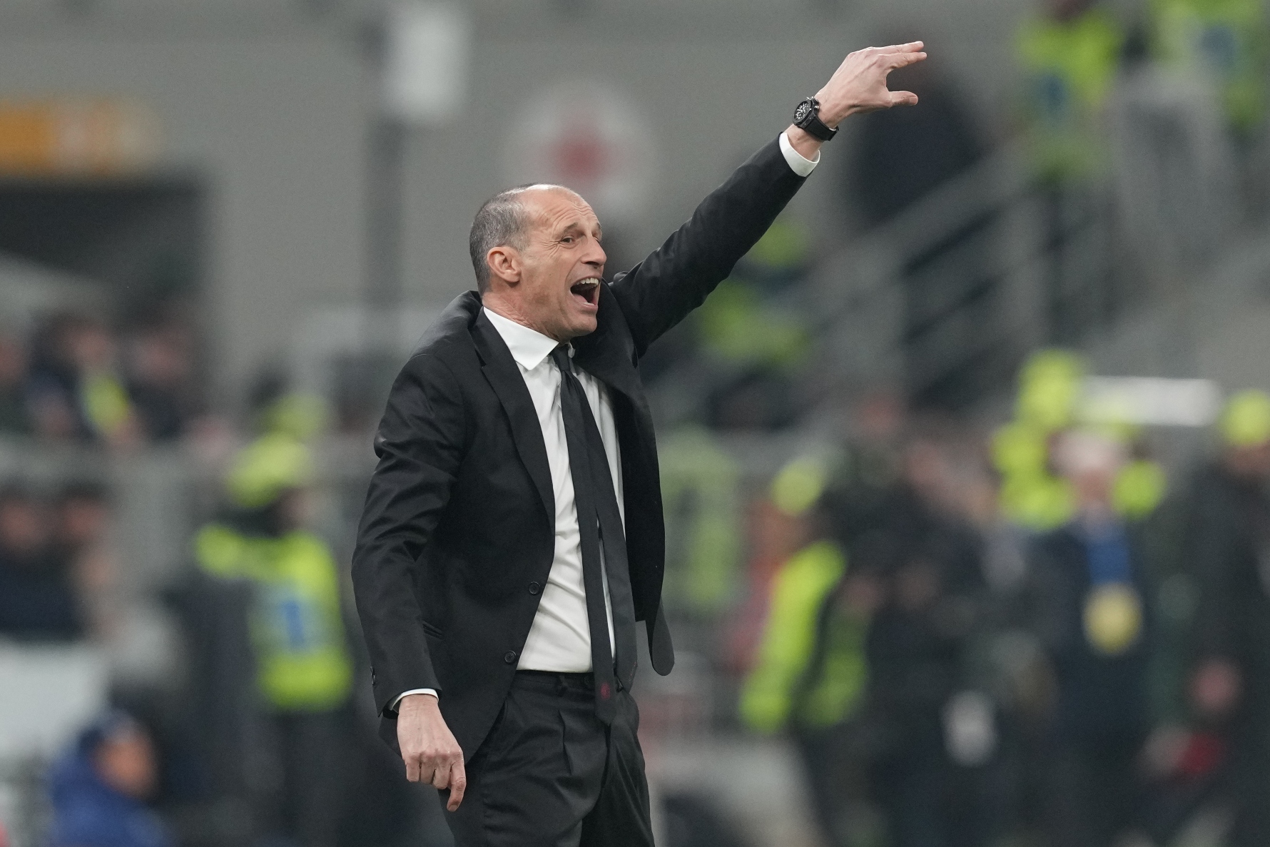 Αλέγκρι για το συμβάν με Λεάο: «Ήταν λίγο θυμωμένος, αλλά αυτά τα πράγματα μπορούν να συμβούν»