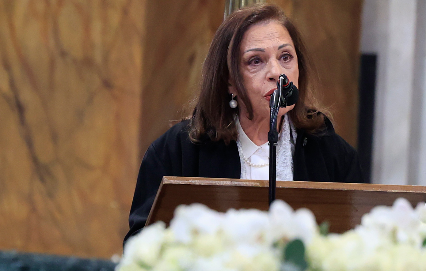 Το συγκλονιστικό «αντίο» της Αλεξίου στη Μαρινέλλα: «Καπετάνισσα, δεν μας ξανατραγούδησες»