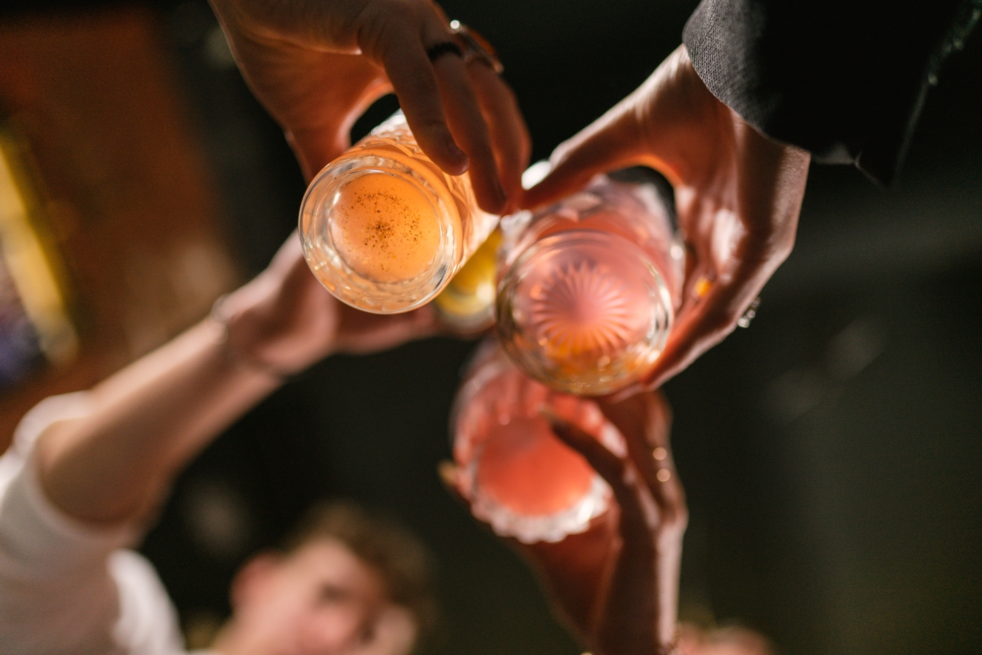 5 λόγοι που μας παχαίνει το αλκοόλ