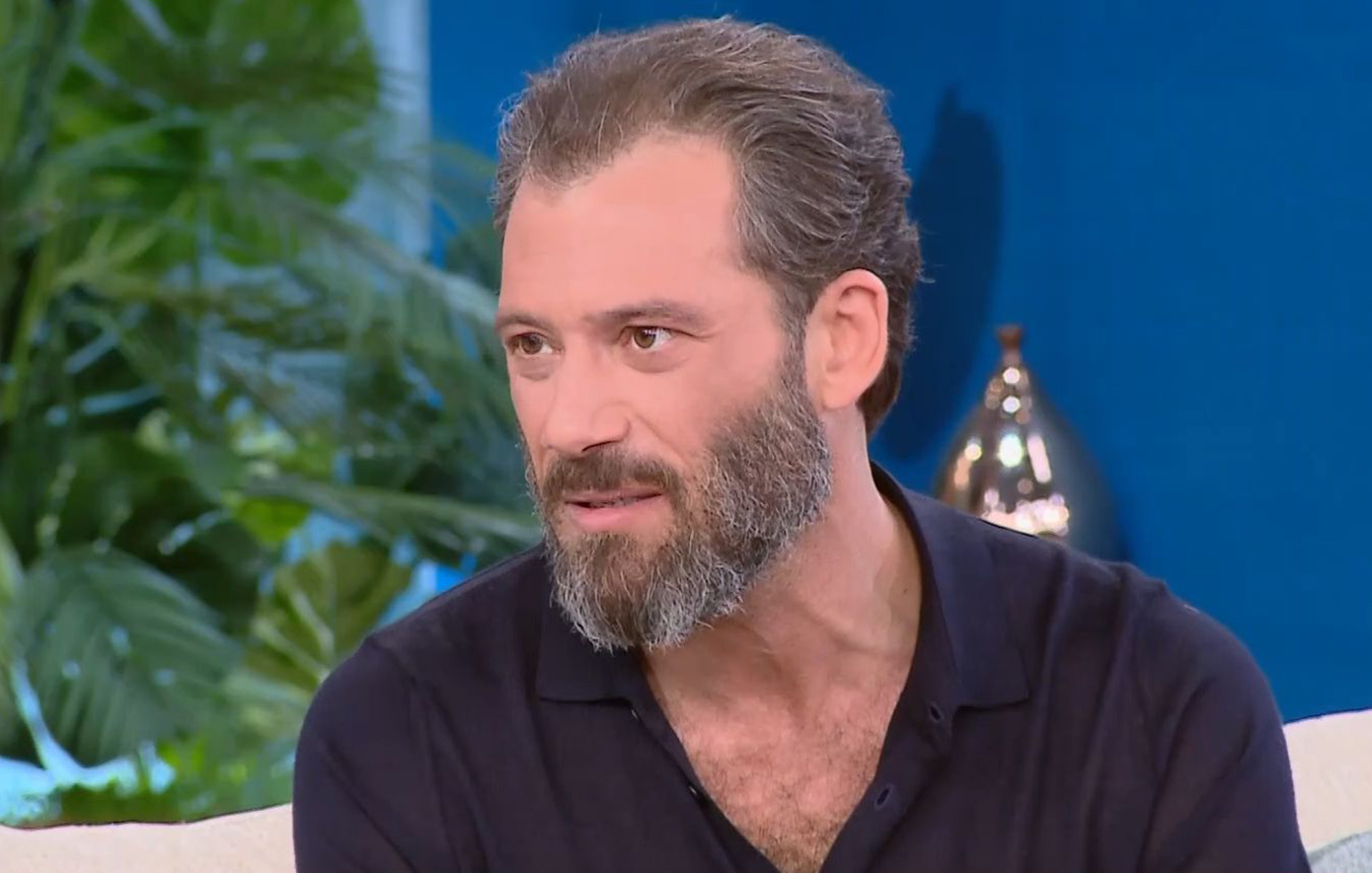Αντίνοος Αλμπάνης για Μαρινέλλα: «Δεν μπορούσα να την κοιτάξω στα μάτια &#8211; Μιλούσε για μένα και εγώ έκλαιγα»