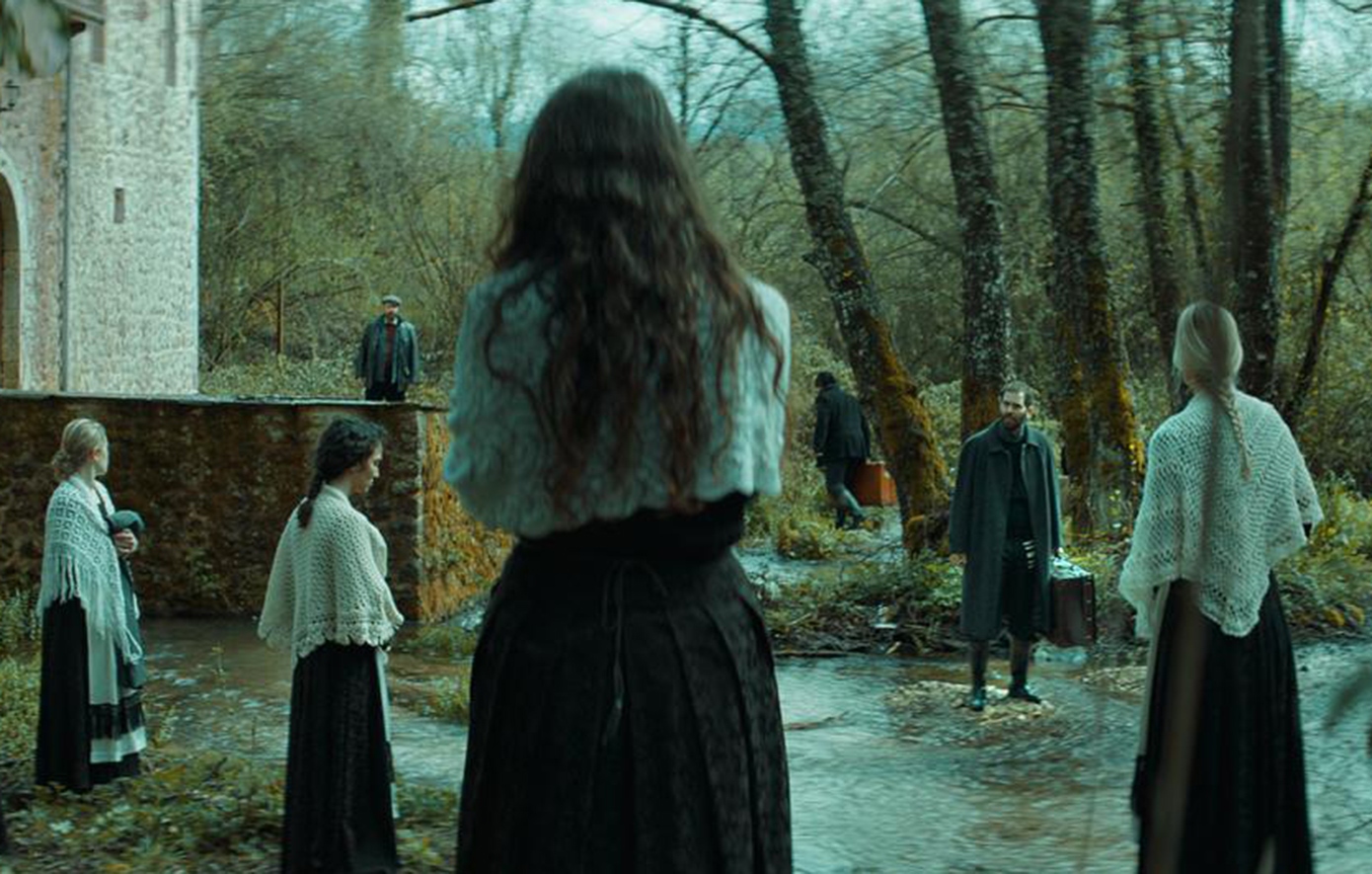 Νέες ταινίες: Η ελληνική «Άπειρη Γη» και το «Δυστυχώς Βρίζω» ξεχωρίζουν σε μια εβδομάδα με πολλές πρεμιέρες