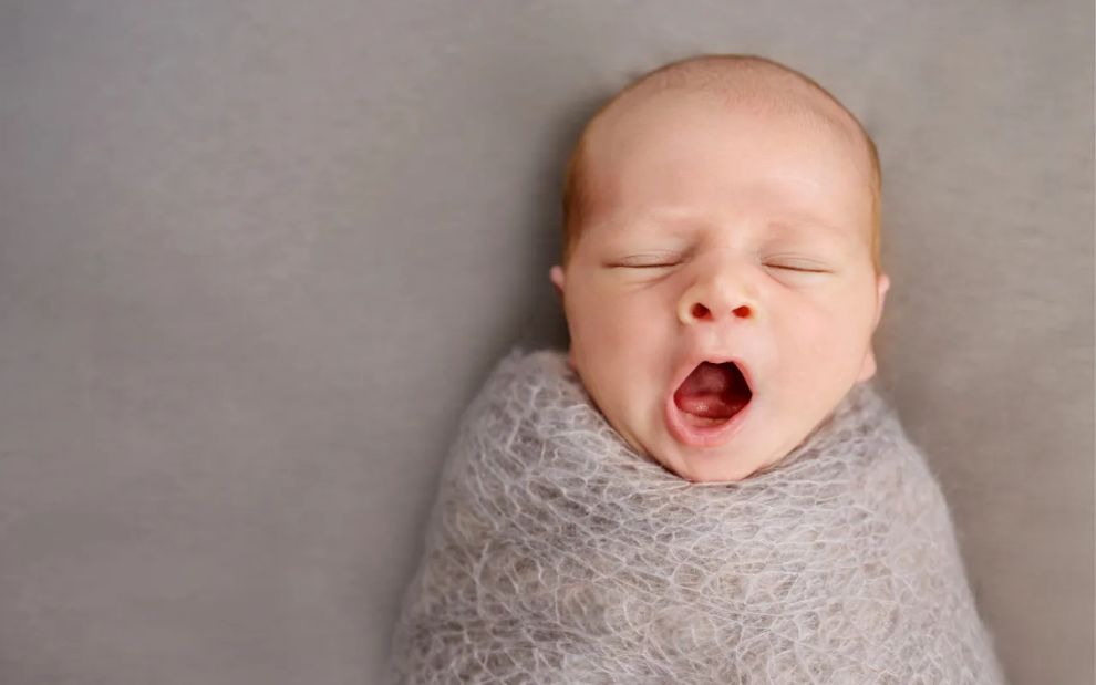 Πώς θα καταλάβεις αν το μωρό σου είναι υπερβολικά κουρασμένο
