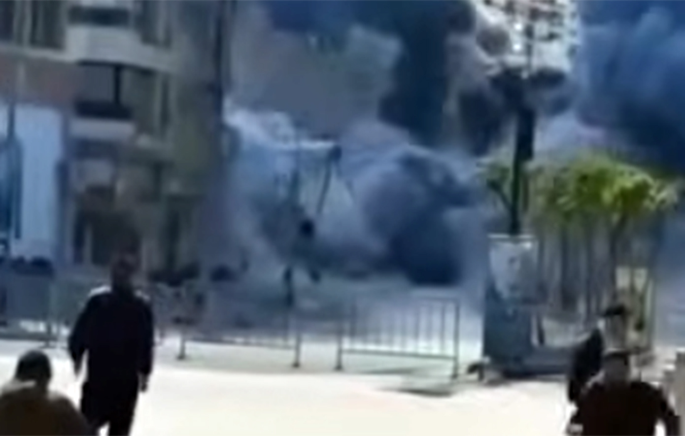 Η τρομακτική στιγμή που κτίριο στα νότια προάστια της Βηρυτού καταρρέει μετά από ισραηλινή επίθεση &#8211; Δείτε βίντεο