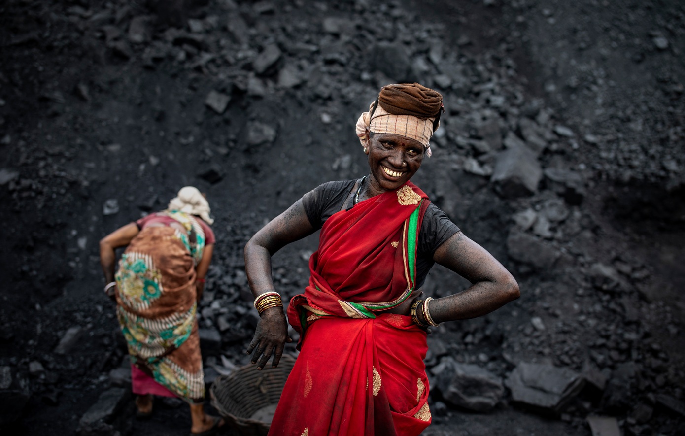 Πόλεμος στο Ιράν: Πώς ο άνθρακας γονάτισε το φυσικό αέριο στην Ασία – Νέο ενεργειακό σοκ