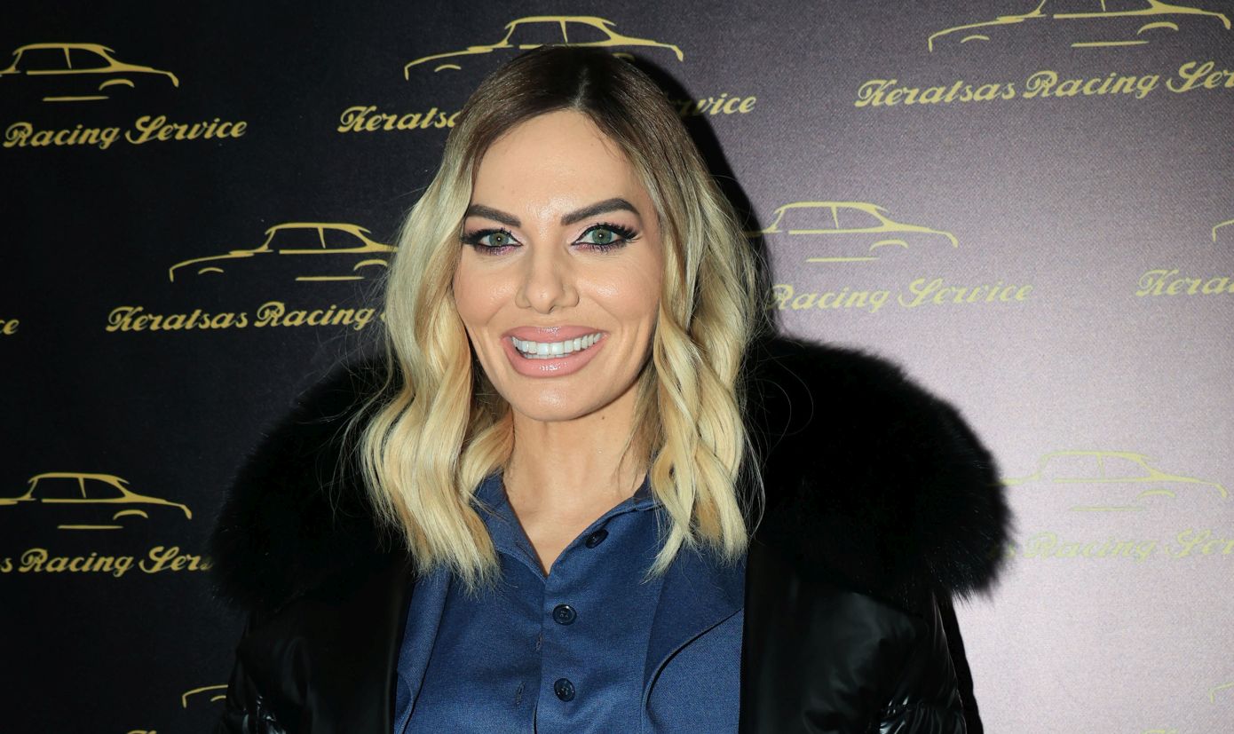 H Iωάννα Μαλέσκου επέλεξε για τα νύχια της την απόχρωση που δεν αποτυγχάνει ποτέ