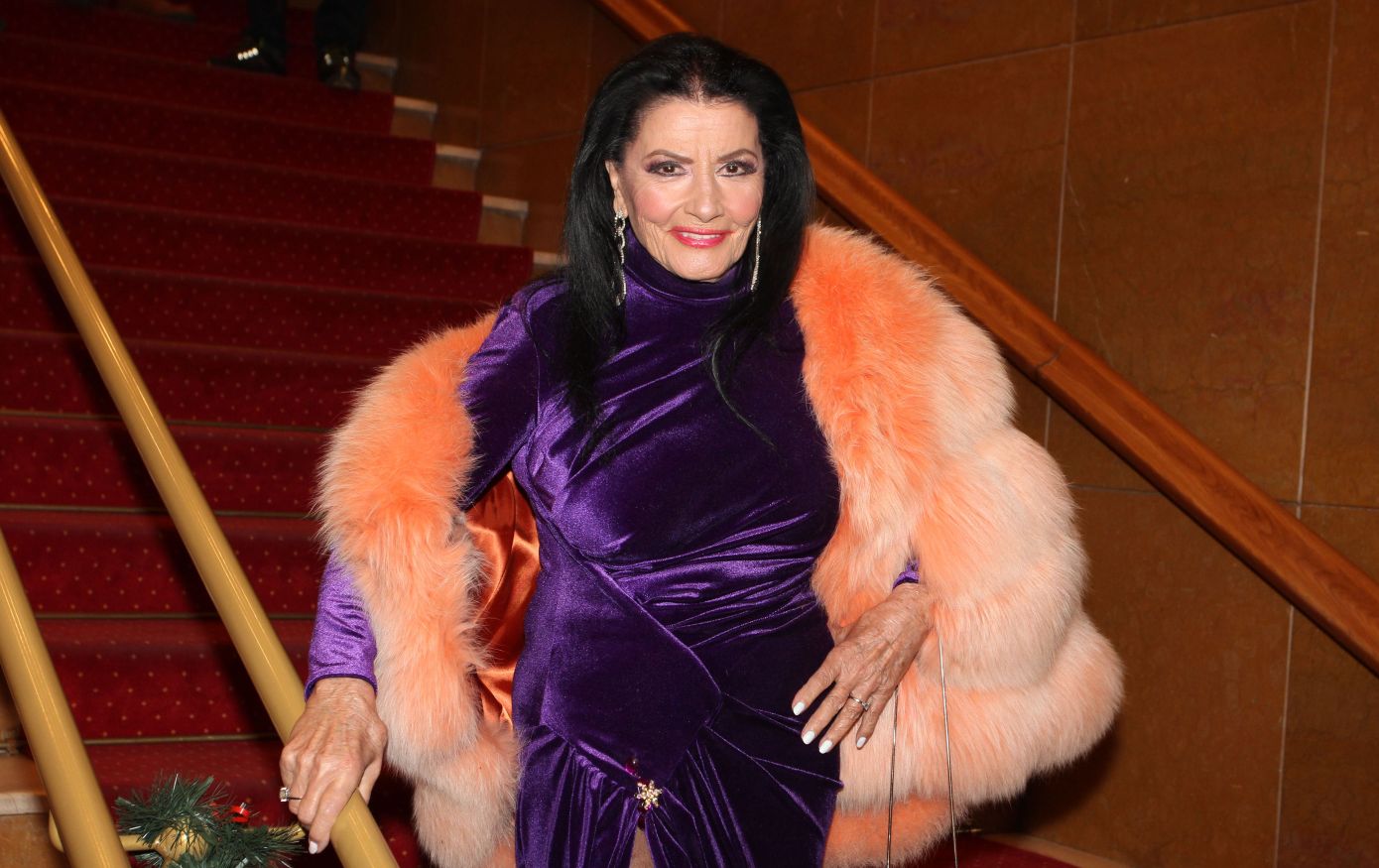 Το θρυλικό μυστικό ομορφιάς της Ζωζώς Σαπουντζάκη περιλαμβάνει μόνο ένα αβγό