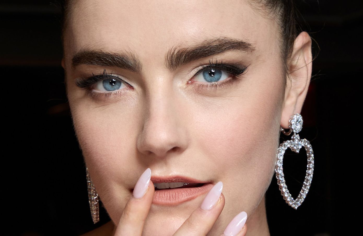 Treatment stacking: H νέα τάση στο skincare περιλαμβάνει πολλές θεραπείες και προϊόντα για καλύτερα εξατομικευμένα αποτελέσματα