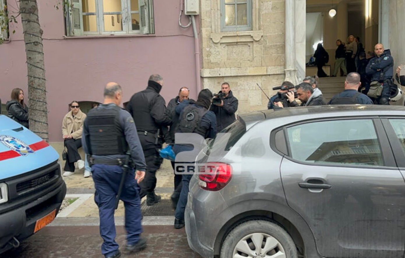 Αναβιώνει η υπόθεση κακοποίησης μέχρι θανάτου του 3χρονου Άγγελου στην Κρήτη &#8211; Στα δικαστήρια η μητέρα του και ο σύντροφός της