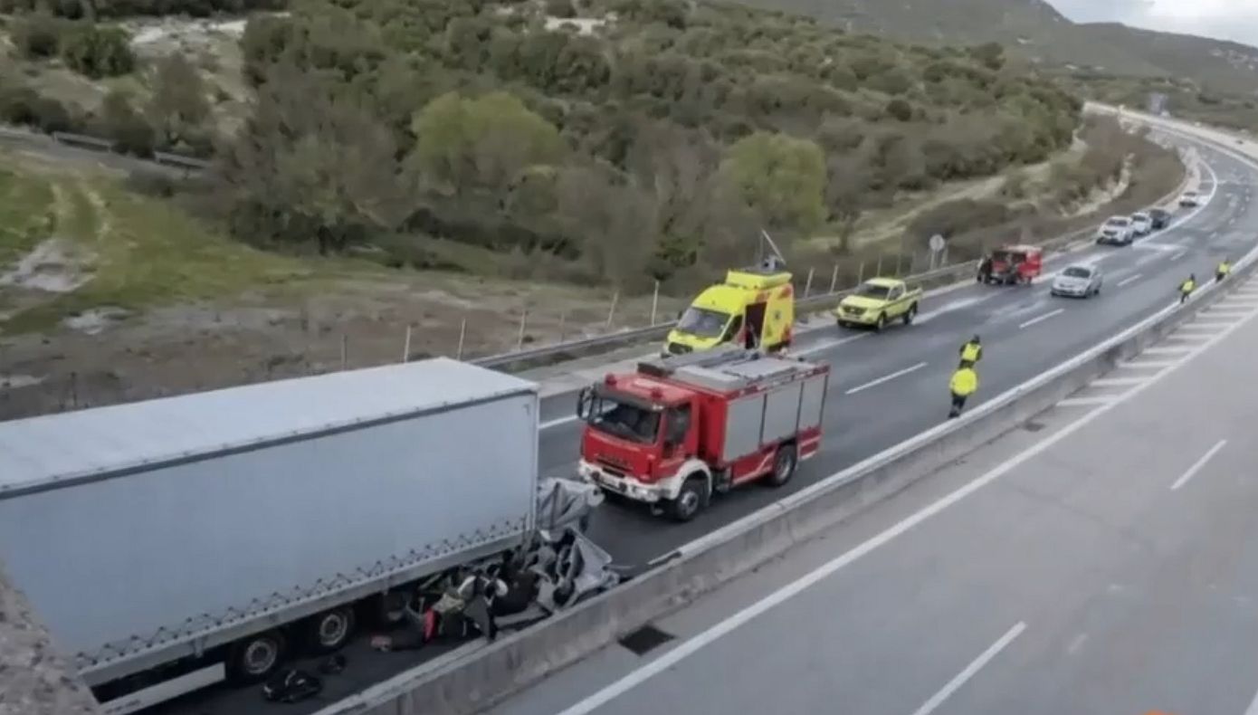 Διπλό τροχαίο στην Εγνατία οδό: Σκηνές αρχαίας τραγωδίας στο Νοσοκομείο Ιωαννίνων &#8211; Απαρηγόρητος ο σύζυγος της συνοδηγού που σκοτώθηκε