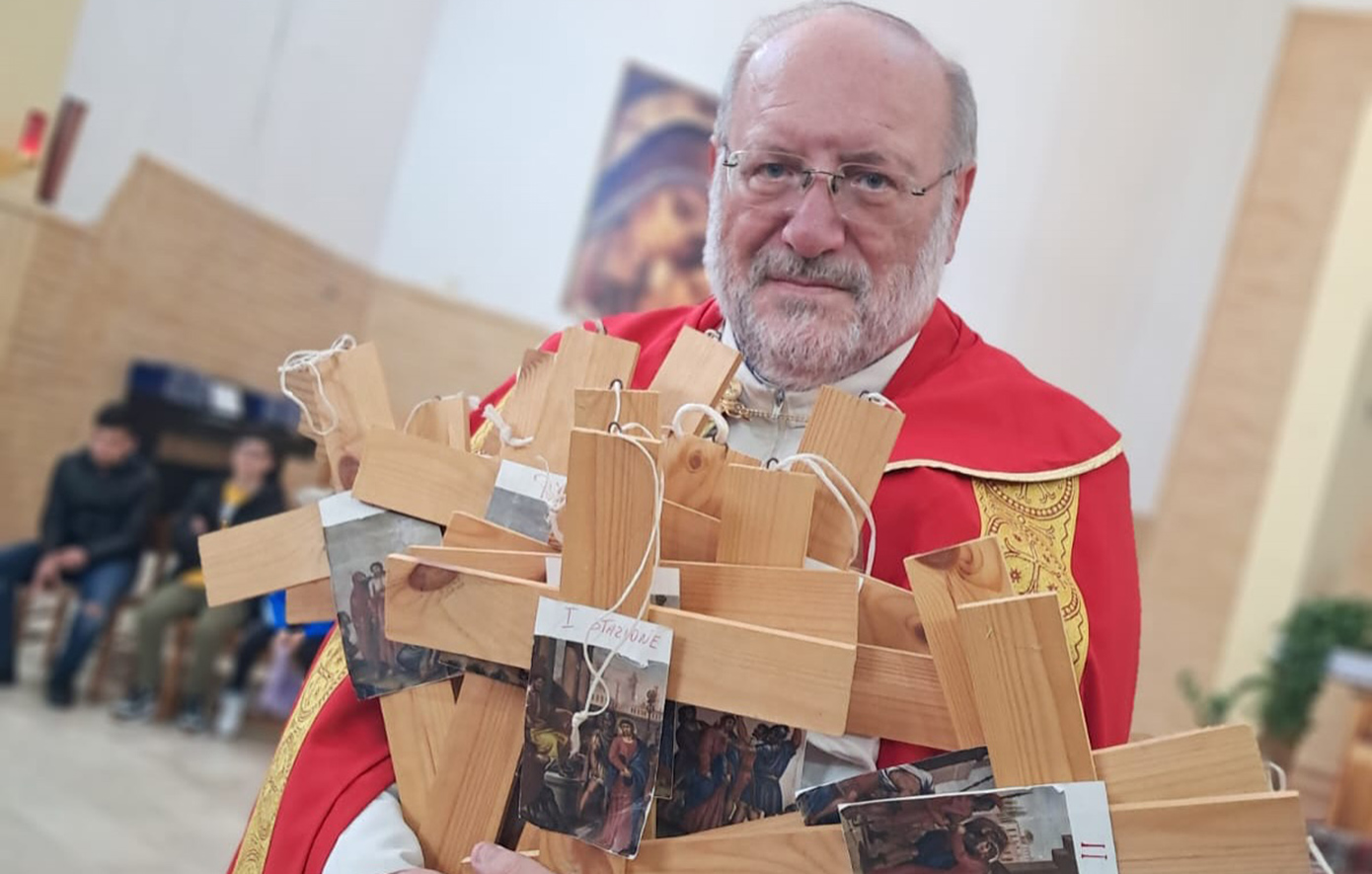 To AI εγκαινιάζει μια νέα εποχή σατανισμού – Ιερέας προσκαλεί ραβίνους, ιμάμηδες και ιεροκήρυκες σε ειδικό εκπαιδευτικό πρόγραμμα εξορκισμού