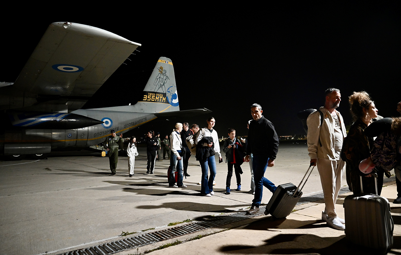 Ολοκληρώθηκαν χθες με ασφάλεια οι επιχειρήσεις επαναπατρισμού Ελλήνων πολιτών &#8211; Η ανακοίνωση του υπουργείου Εξωτερικών