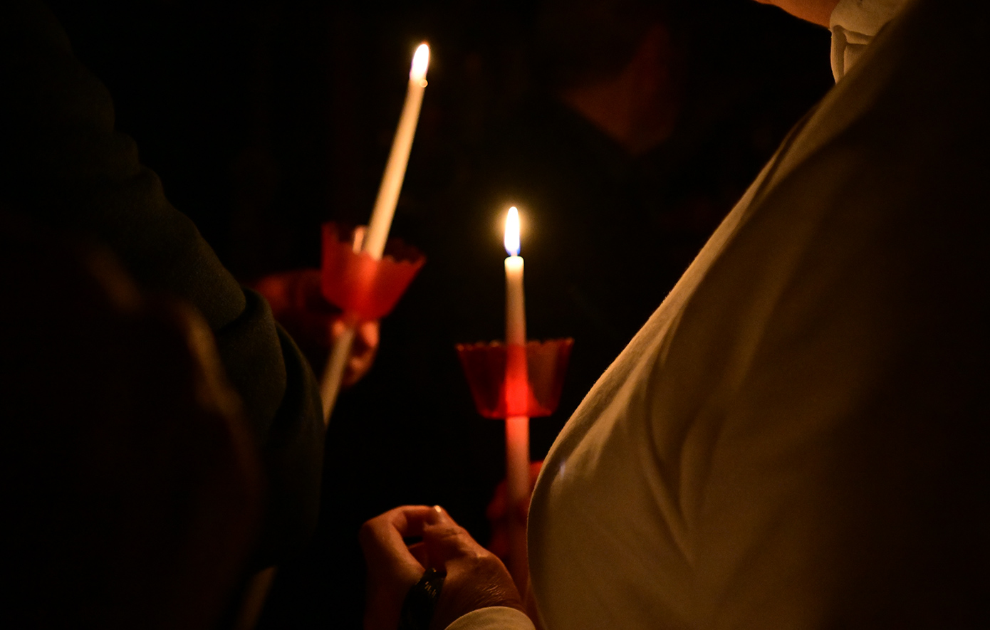 Θρίλερ με το Άγιο Φως &#8211; Ο Μητροπολίτης Θεσσαλονίκης ξεκαθαρίζει πως δεν είναι αναγκαίο για τους πιστούς