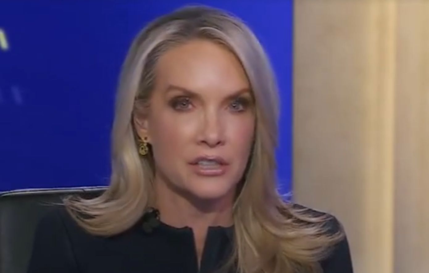 Η αμήχανη στιγμή του Τραμπ σε συνέντευξη on air &#8211; «Είσαι ακόμα πιο όμορφη»: Το κομπλιμέντο σε παρουσιάστρια και οι δηλώσεις για τον Μοτζταμπά